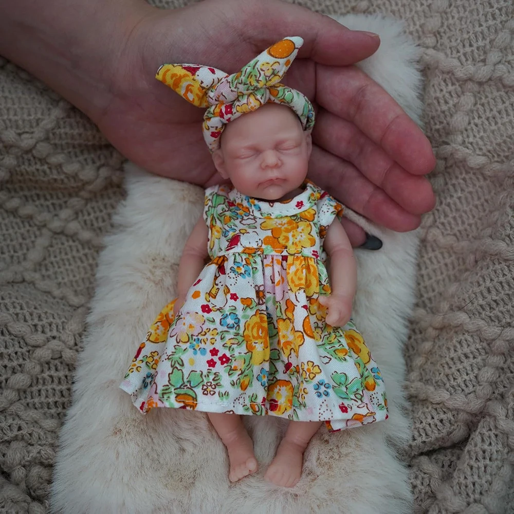 

6 Inch Reborn Baby Doll Silicone Full Body Realistic Newborn Doll Lifelike Closed Eyes Sleeping Baby Doll