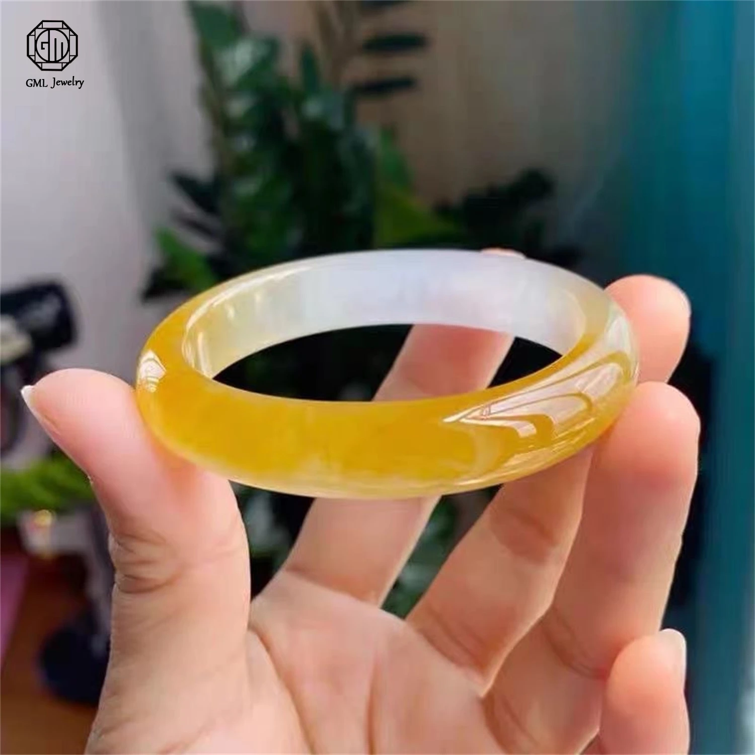 

Натуральный кварцитовый нефрит, высококачественный нефритовый браслет с градиентом цвета, классический круглый браслет, элегантное женское украшение для повседневной носки, подарок