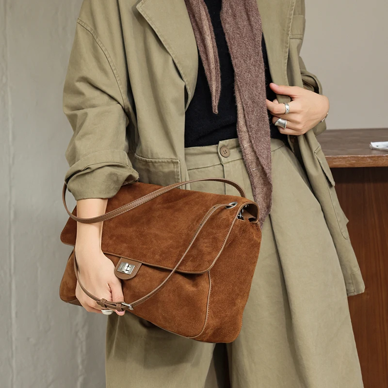 Sac à bandoulière pour femme en cuir de vachette véritable 2026, grand sac fourre-tout à rabat, sac à main rétro en cuir véritable pour femme, sac bandoulière.