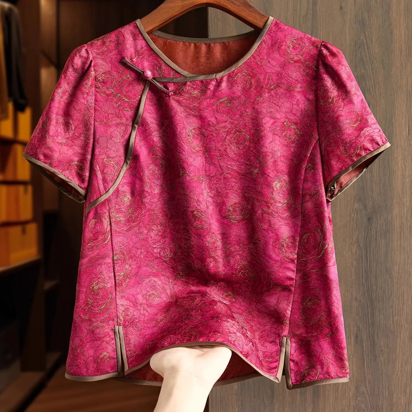 

Satin Silk Jacquard Blouses Women Short Sleeve Retro Tops Vintage Chinese Style Cheongsam Top Oversized