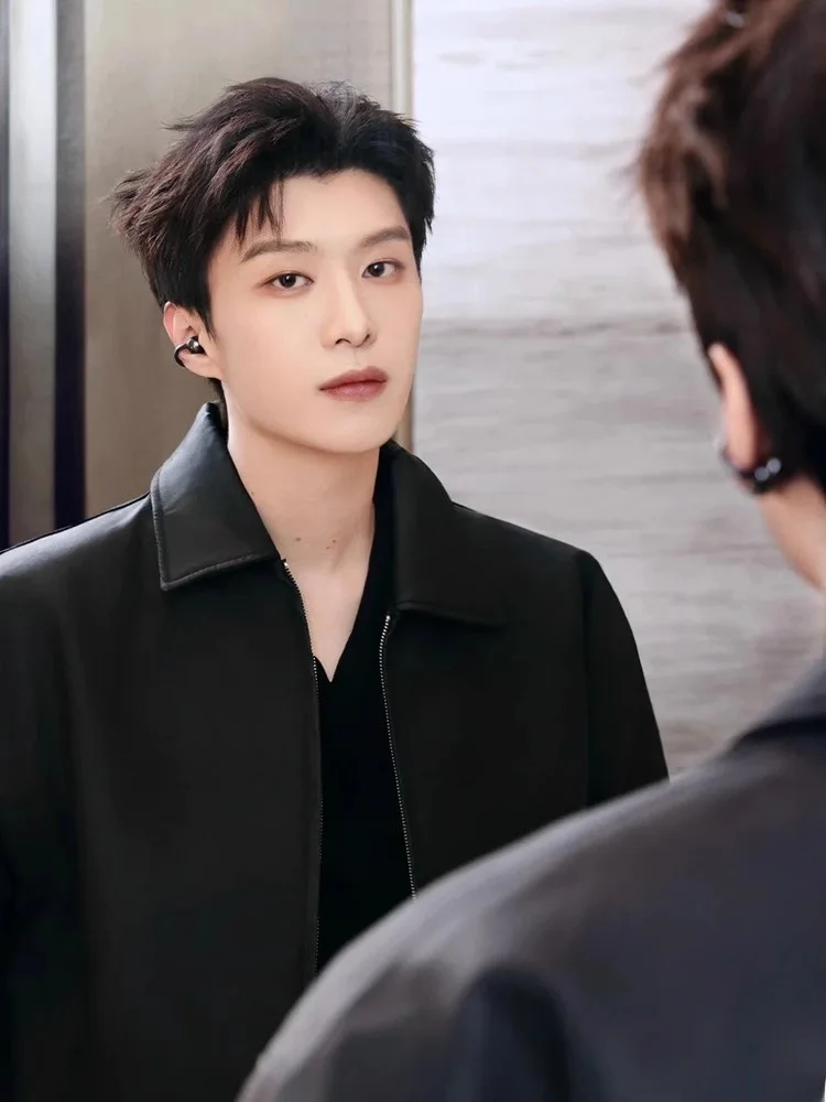 

Мужская кожаная куртка Fanchenheng в стиле байкерской, американской, весенне-осенней, бейсбольной, повседневная, модная, верхняя одежда