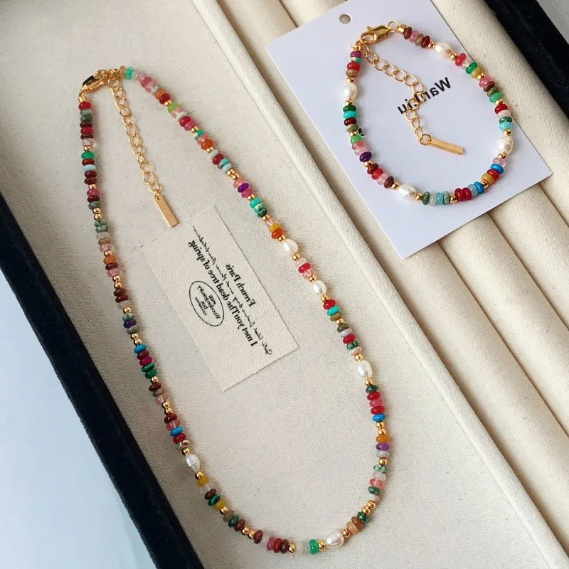 colar-boemio-de-contas-naturais-multicoloridas-gargantilha-com-contas-feitas-a-mao-corrente-e-pulseira-de-pescoco-curto-conjunto-de-pingente-de-colar