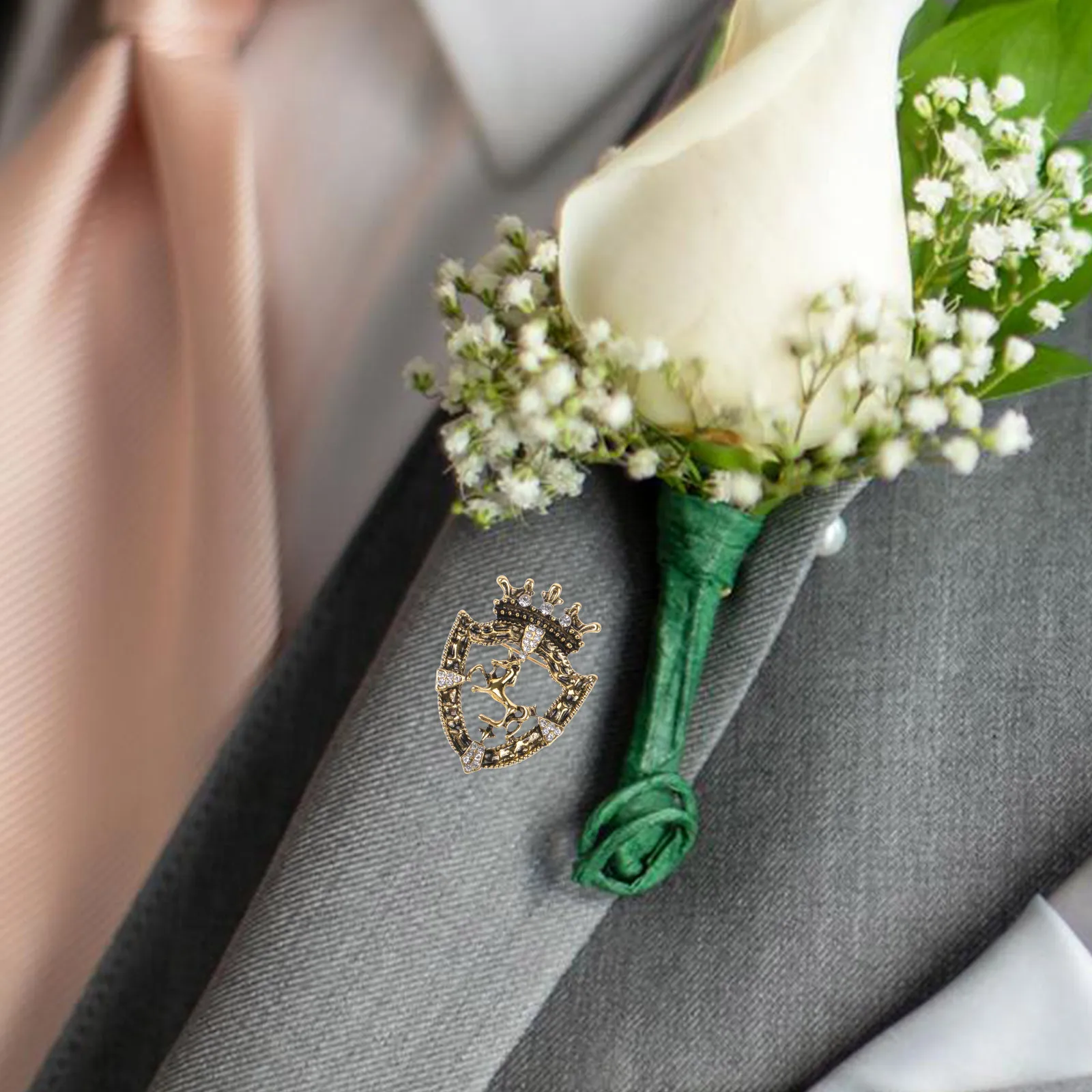 

Vintage Sweater Clothes Lapel Pin Small Buckle Decoration Clothing Zinc Alloy Baroque Rhinestone Brooch Ornament Fashion