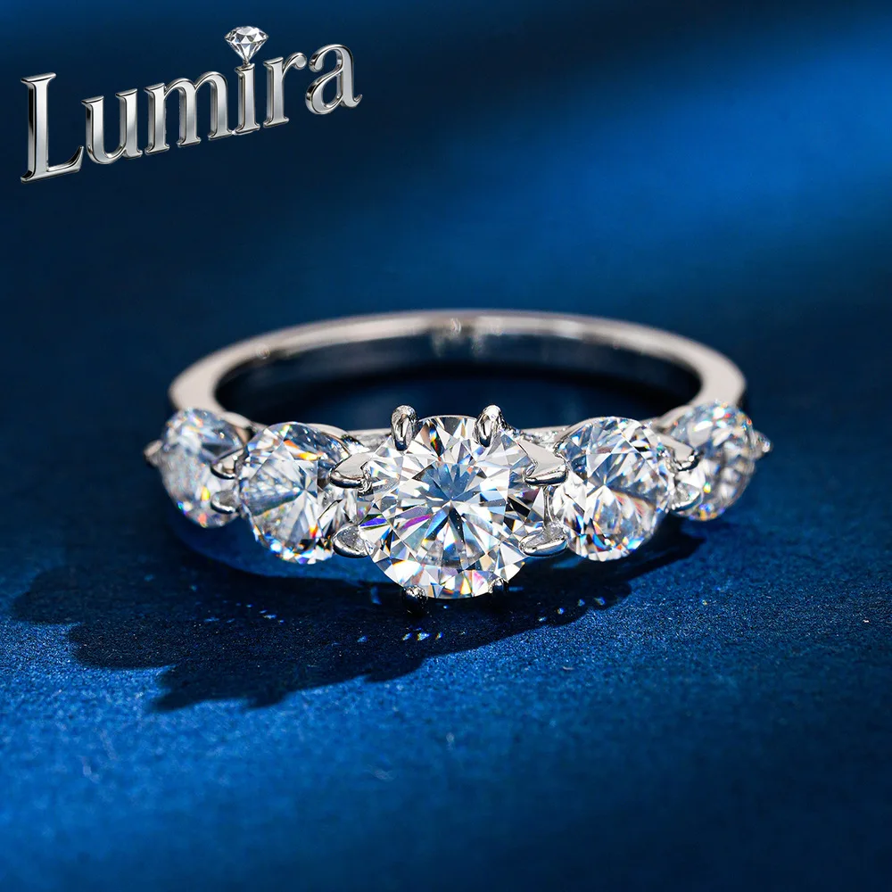 Lumira Platinum PT950 Radiance 2.6-carat Moissanite Ring, Luxury Ring with Five Diamonds in a Row Wedding Party Charm Jewelry