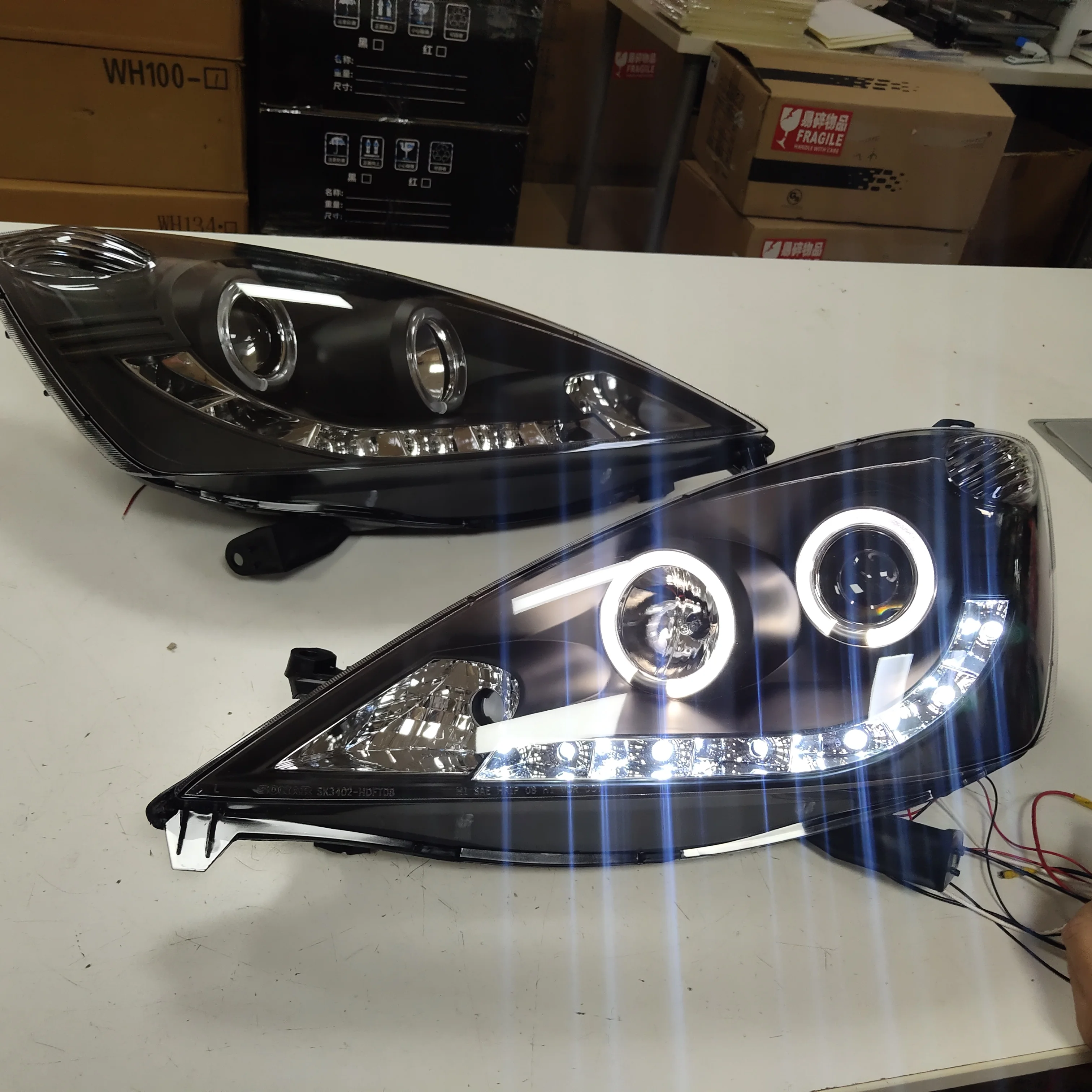 Lampu depan Led penuh untuk HONDA, untuk Fit Jazz 2009-2012 tahun kerangka hitam SN