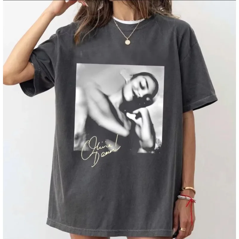 Cotton T-shirt loose fashion clothing oversized unisex top Olivia Dean Merch Love Art Live Tour Pattern Printed T-shirt