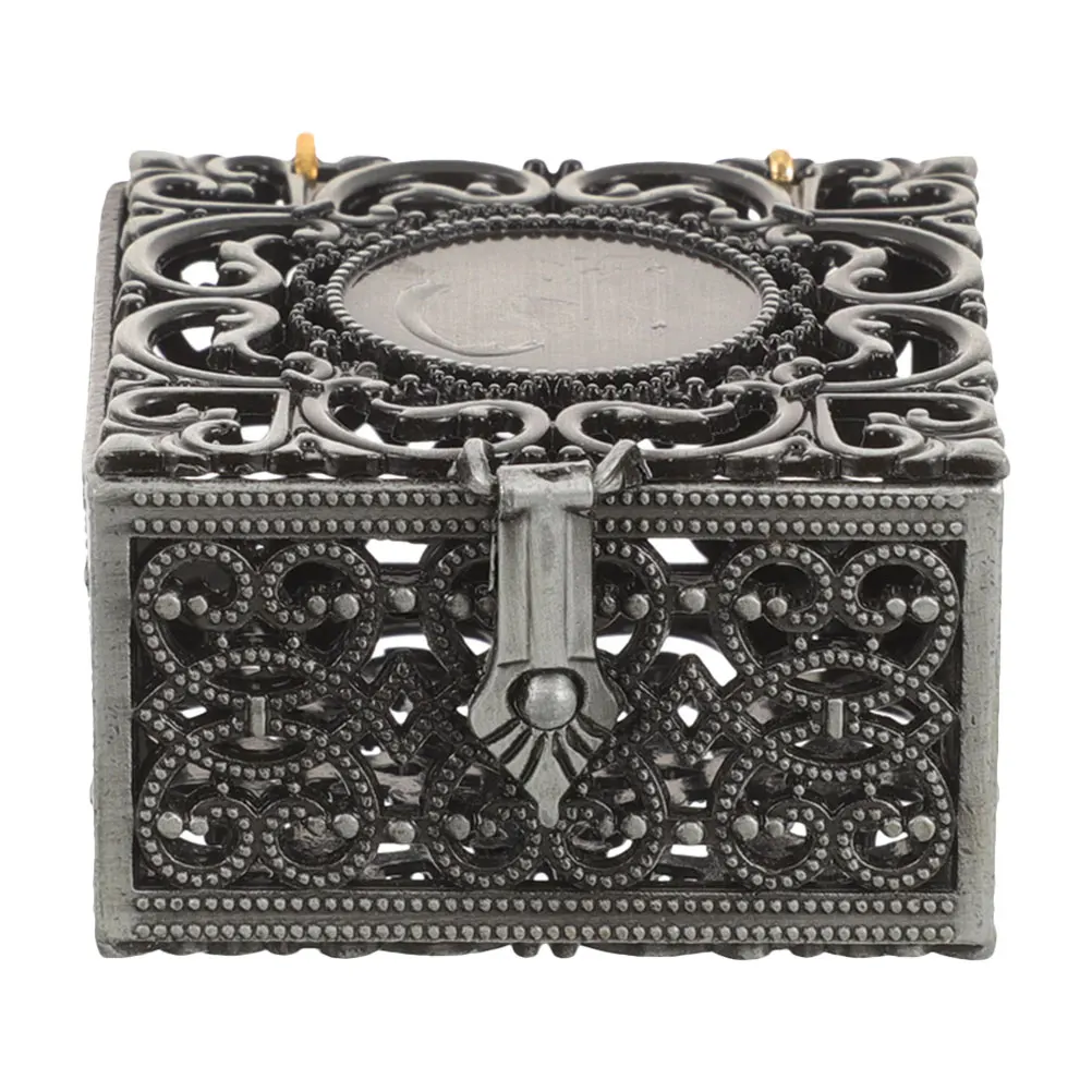 

Zinc Alloy Rosary Gift Box Necklace Holder Packaging Boxes Small Decorative Case Retro Travel Treasure Chest Hollow Design