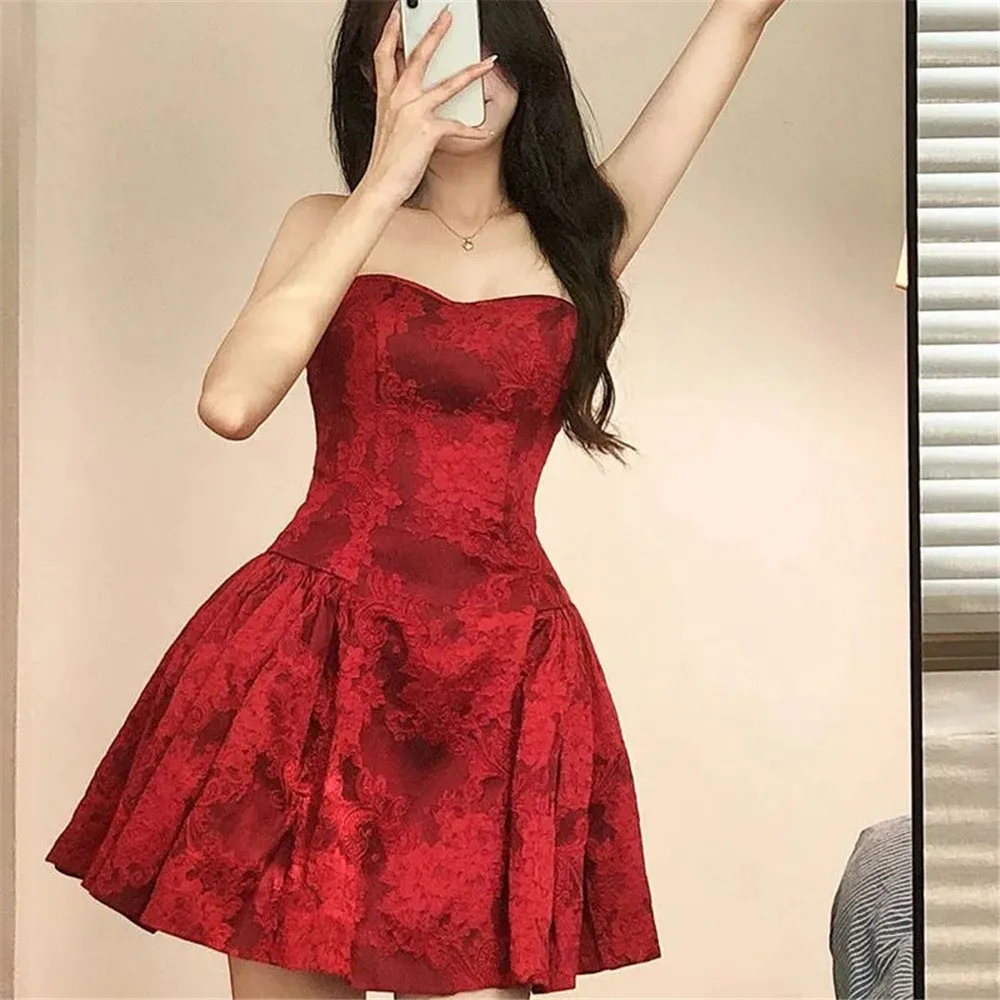 

Red Floral Sexy Backless Dress Y2k Women Red Floral Strapless Lace Mini Summer High Waist Slim Hotsweet Party Club Pleated Dress