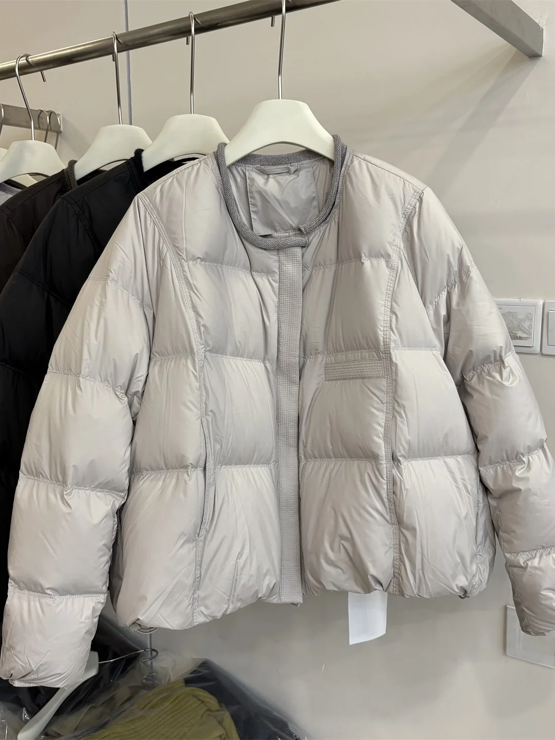 

Korean Style Light Thickened Warm Duck down Jacket Women's round Neck Sleeveless Coat Spring Autumn Winter Fashionable