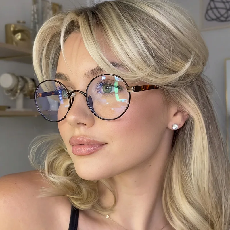

Fashion round-frame metal anti-blue-light glasses for women, decorative eyewear frame design