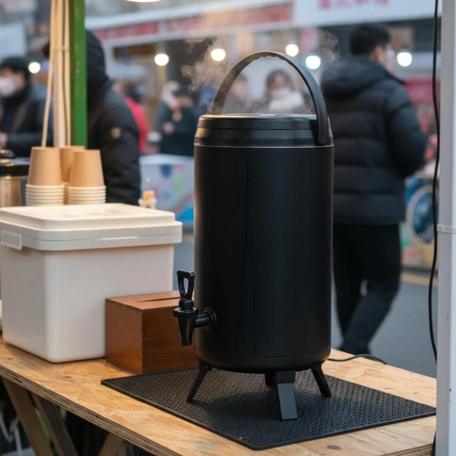 Commercial Insulated Beverage Bucket Large Thermal Drink Dispenser Stainless Steel with Tripod Legs for Catering