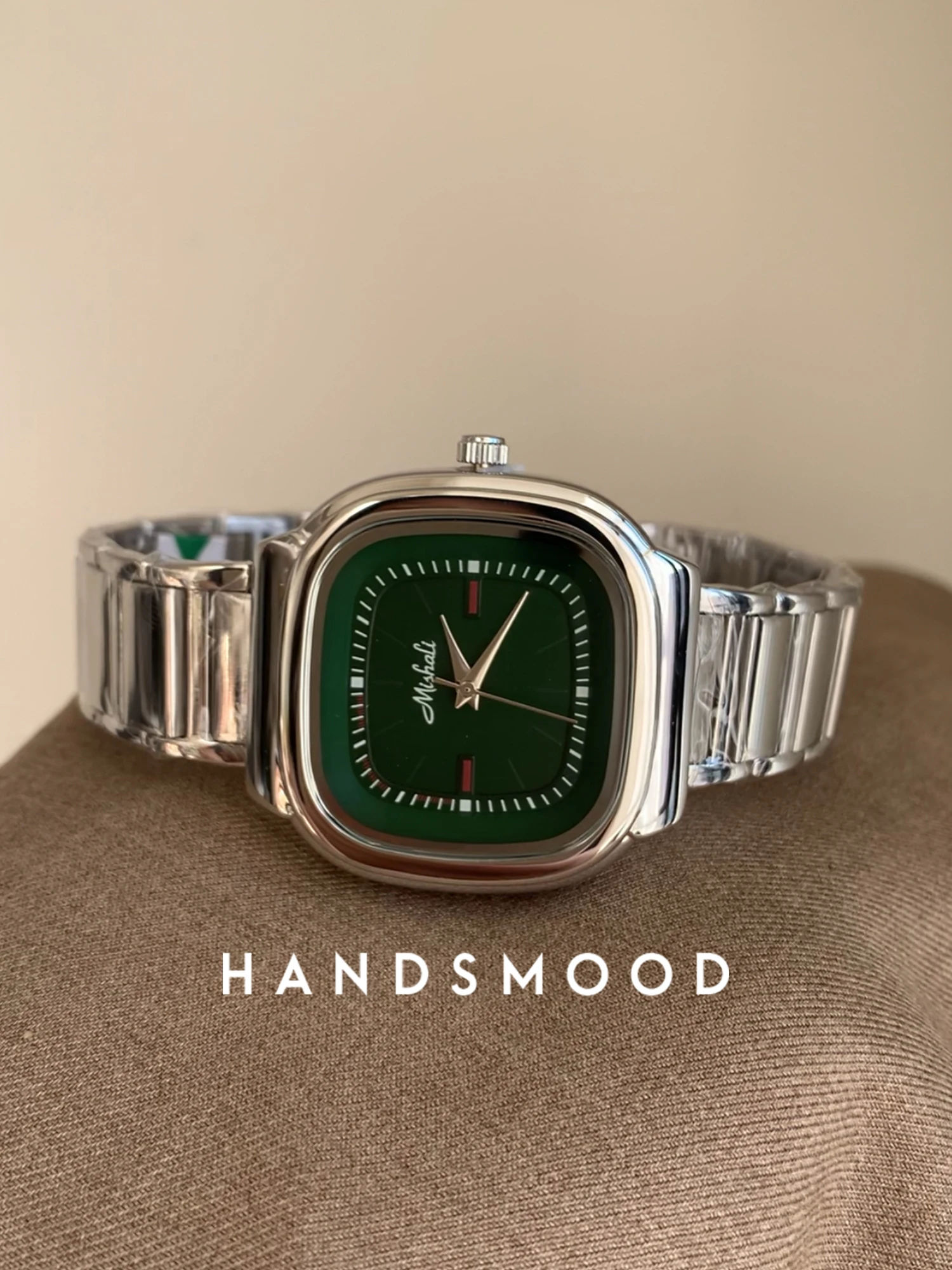 Women's luxury watch, silver square large dial, luxury chain watch, fashionable and elegant women's watch, gift for girlfriend