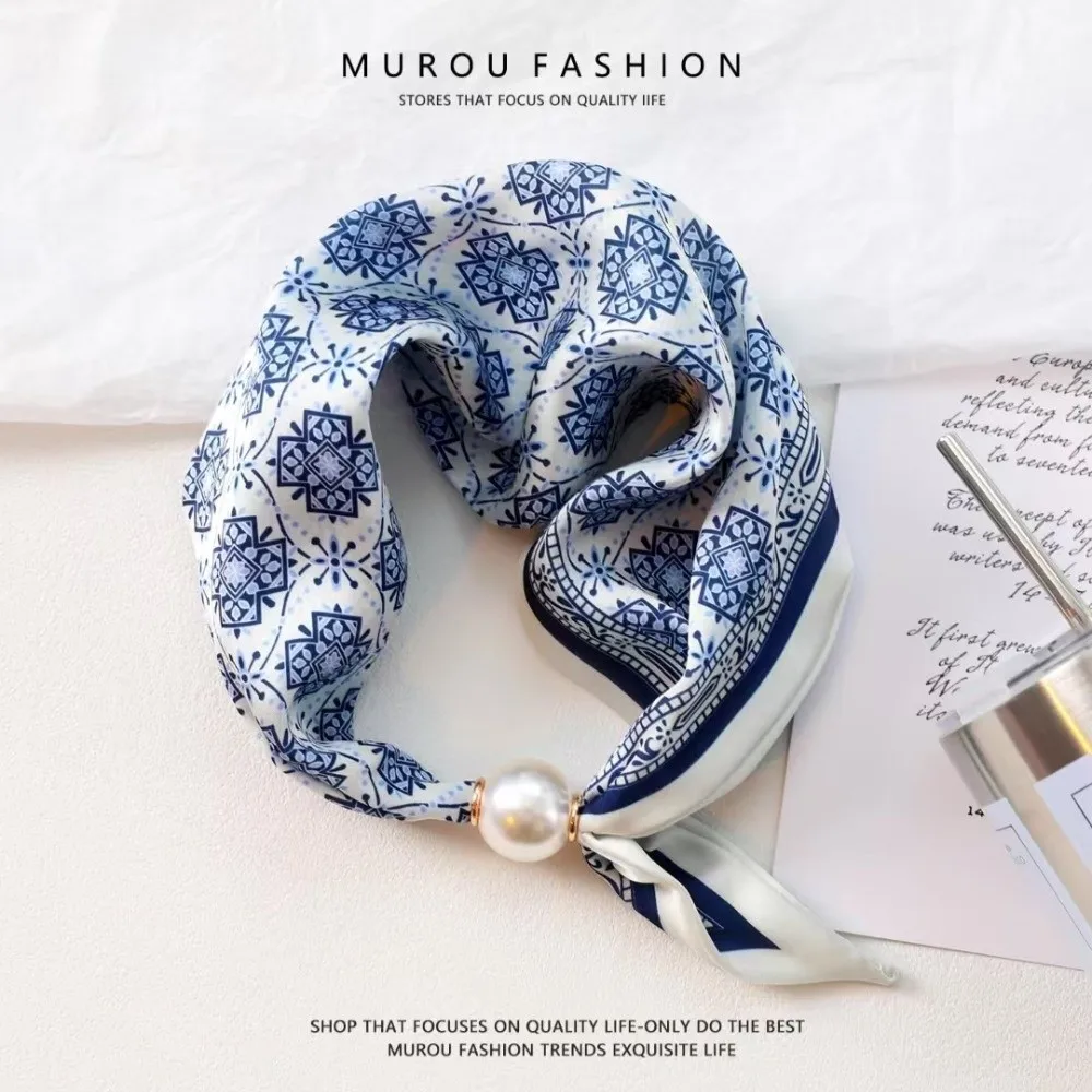 

Breathable Silk Scarf Printed Thin Magnetic Snap Scarf Pearl Buckle Lightweight Faux Pearl Scarf for Professional Accessories
