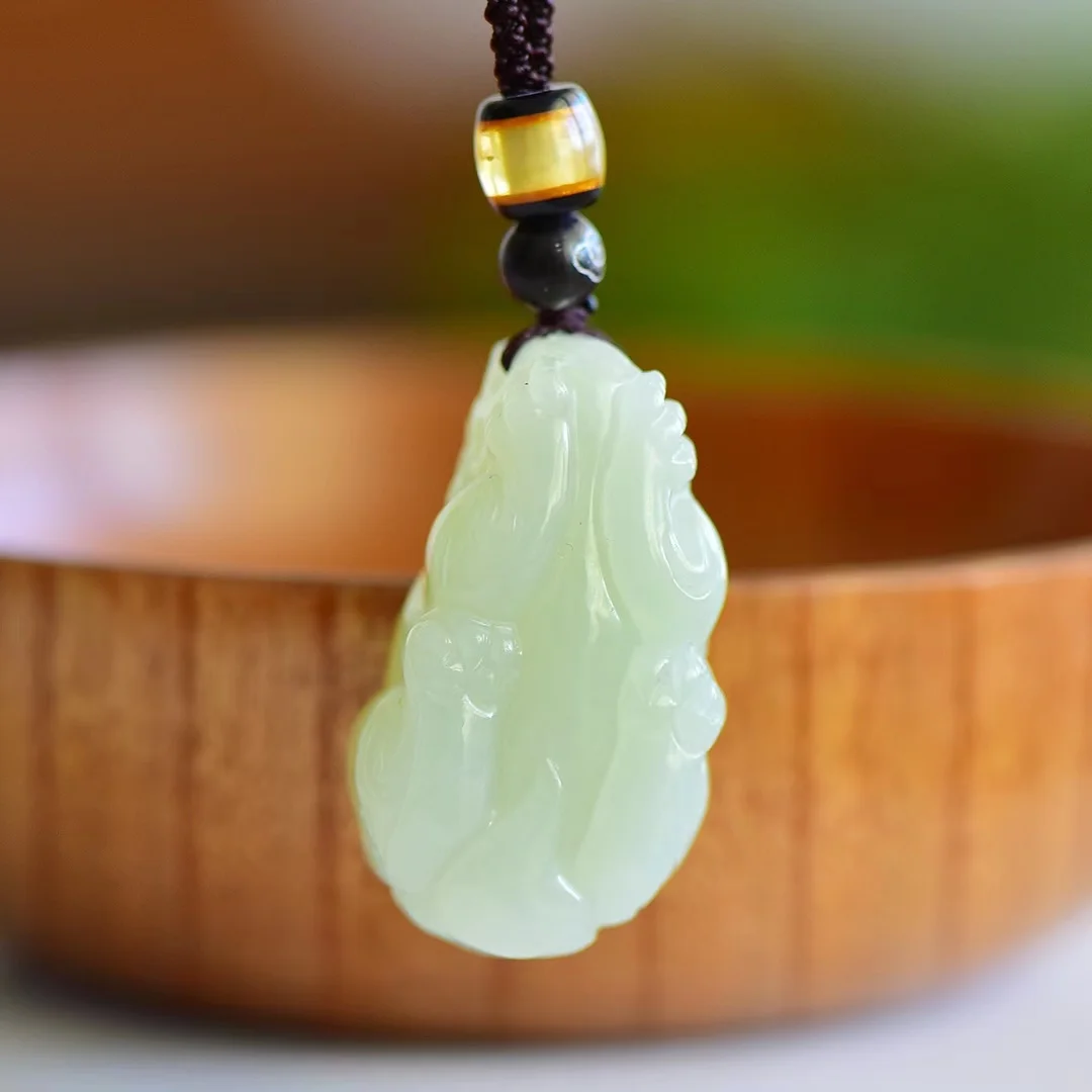 Hetian Jade Lake Green Pixiu 40*23*18MM Pendant Jewelry 4238#