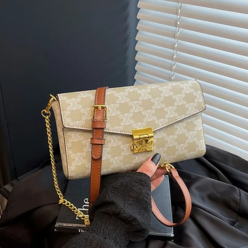 

Women's Retro Cross Body Bag for Daily Use Work,Portable Underarm Handbag with Presbyopic Printing Fashionable Commuting Travel