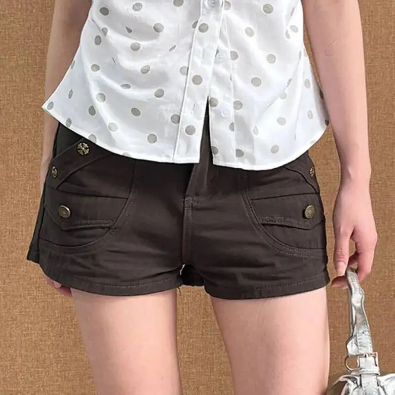 Military Green Button Shorts With Multiple Pockets Rivets Sexy Mini Denim Women Summer Low Rise Street Trend Fashionable Casual