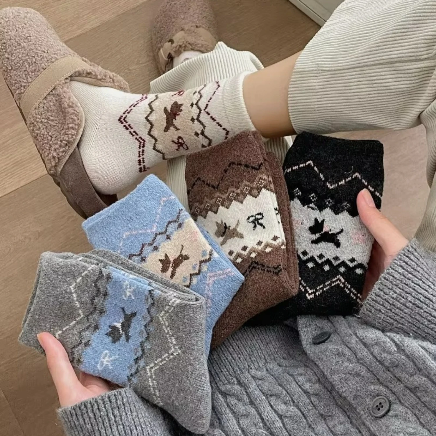 2/3/5/10 Pairs, Women's Mid Length Socks, Retro Style, Soft and Comfortable Socks for Girls.