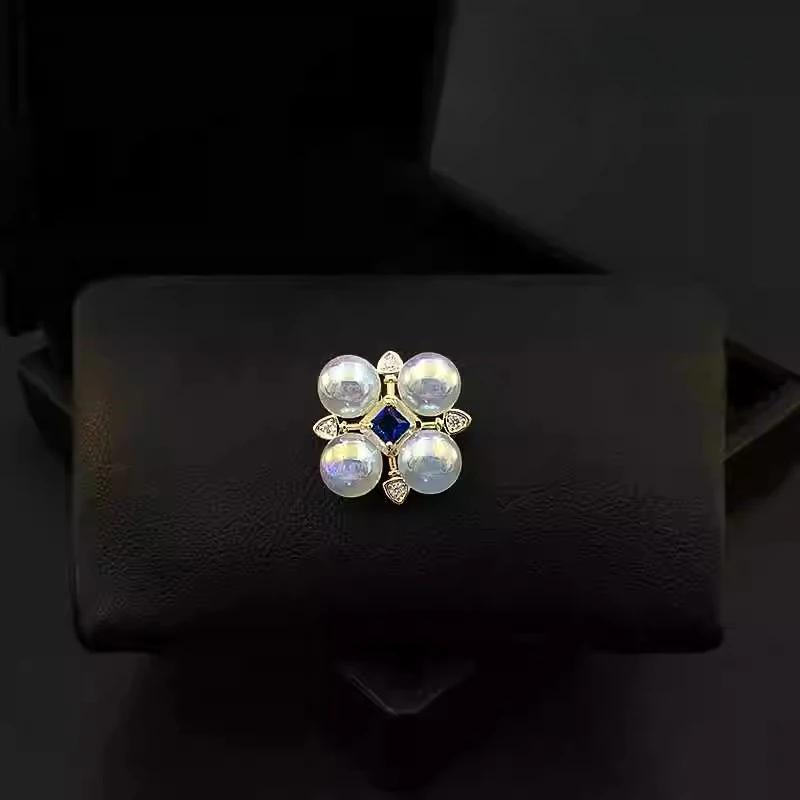 

Fantasy Four-Leaf Clover Brooch Women High-End Suit Ornament Neckline Anti-Exposure Buckle Collar Pin Corsage Jewelry Gifts 5680