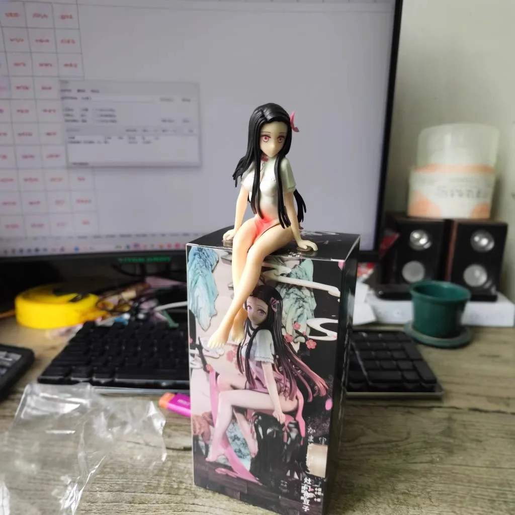 Kimono Nezuko Demon Slayer Figure Chair Anime Statue Car Desktop Ornament Model Display Gift for Fans