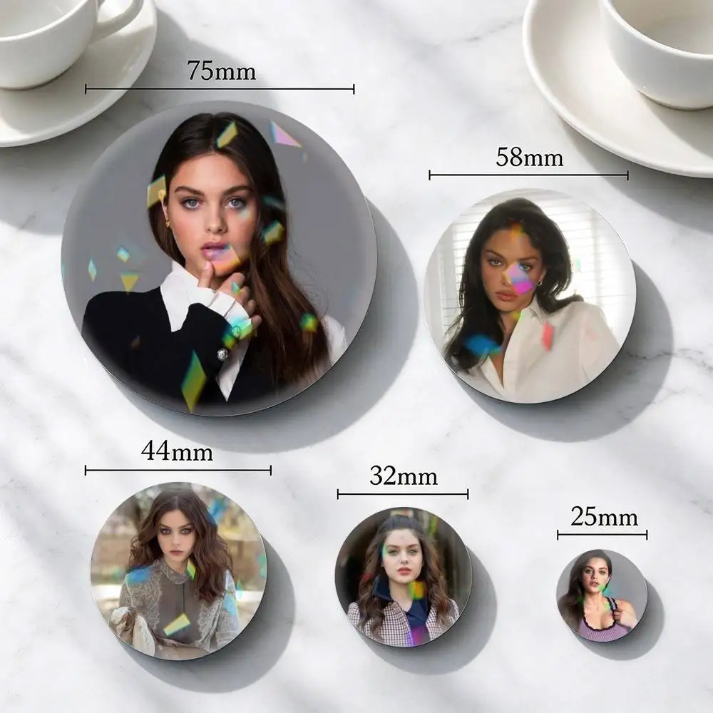 Odeya Rush-H A-Actress  25mm 32mm 44mm 58mm 75mm Brooches Badges Pins for Accessories Gift