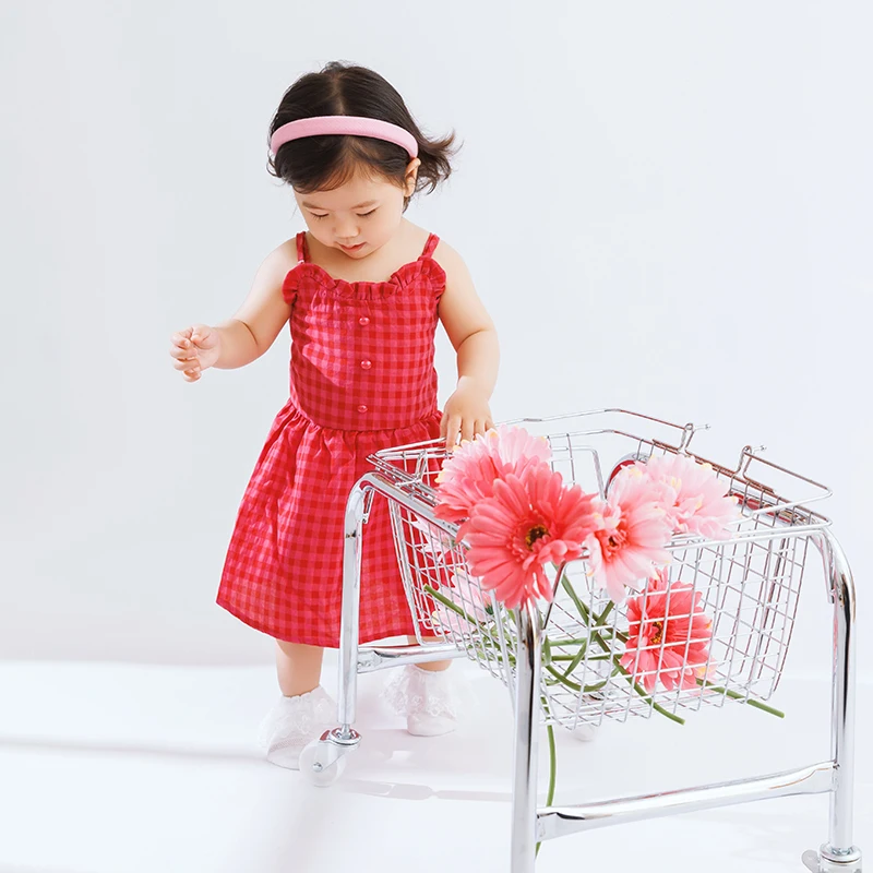 

9-12 Months Baby Girl Photography Clothing Cute Style Red Plaid Suspender Dress Infant Studio Photo Shooting Costume Props