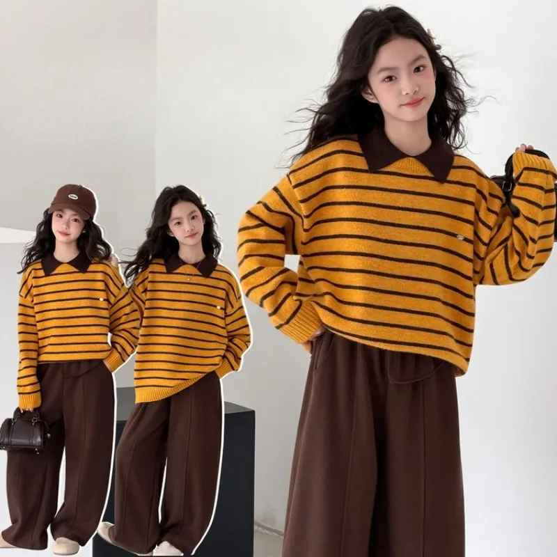 Fashionable children's clothing for autumn and winter of 2026, warm and medium-sized children's yellow striped sweater