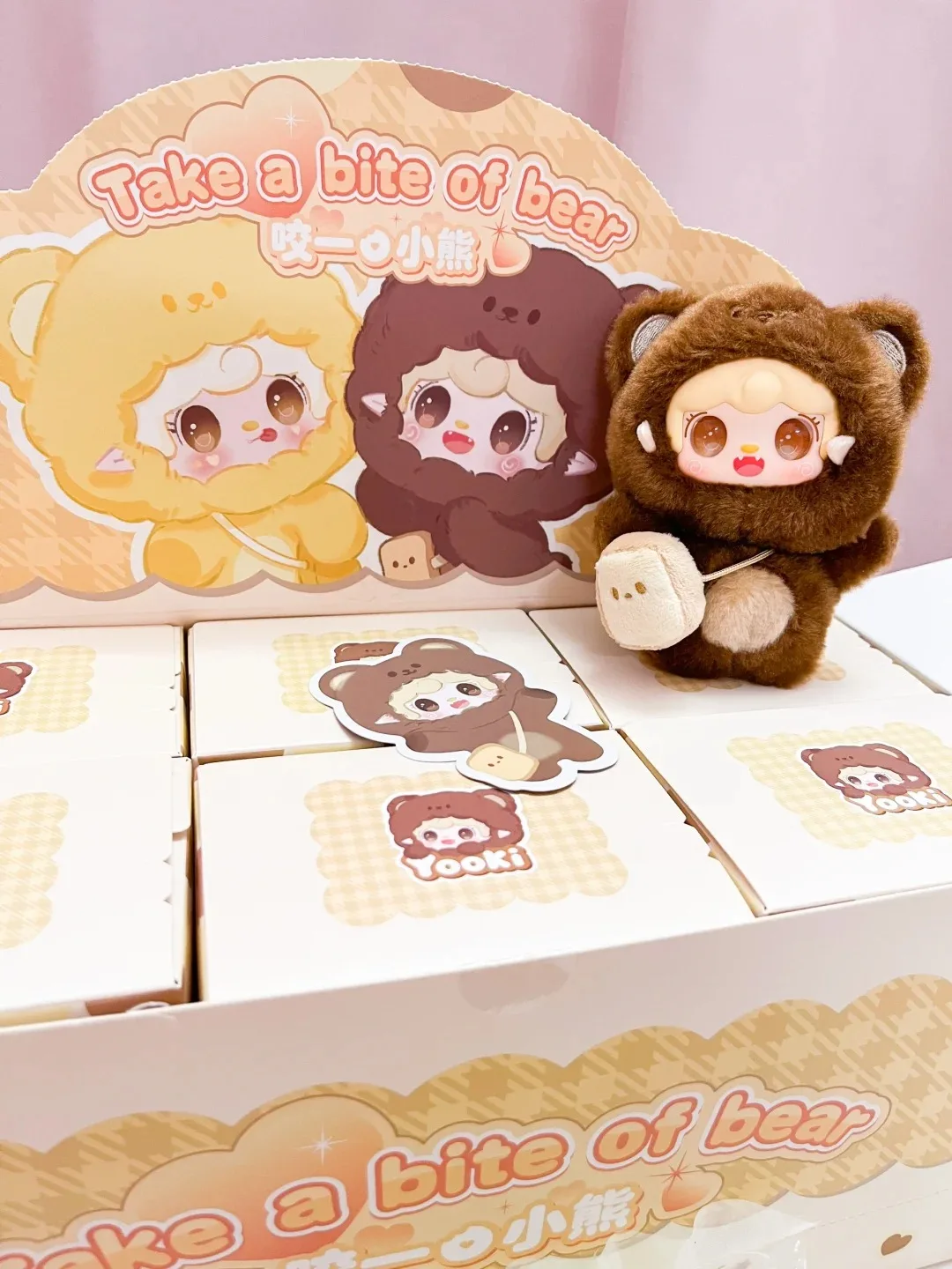 

Подлинная серия Yooki Take A Bite Of Bear, слепая коробка, милая виниловая плюшевая кукла, модель медведя, украшение, детская игрушка, загадочная коробка, подарок