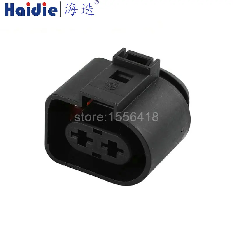 2 Pin 1J0 973 752 / 1J0973752 1J0973852 6.3mm Automotive Fuel Injection Connector Fan Socket