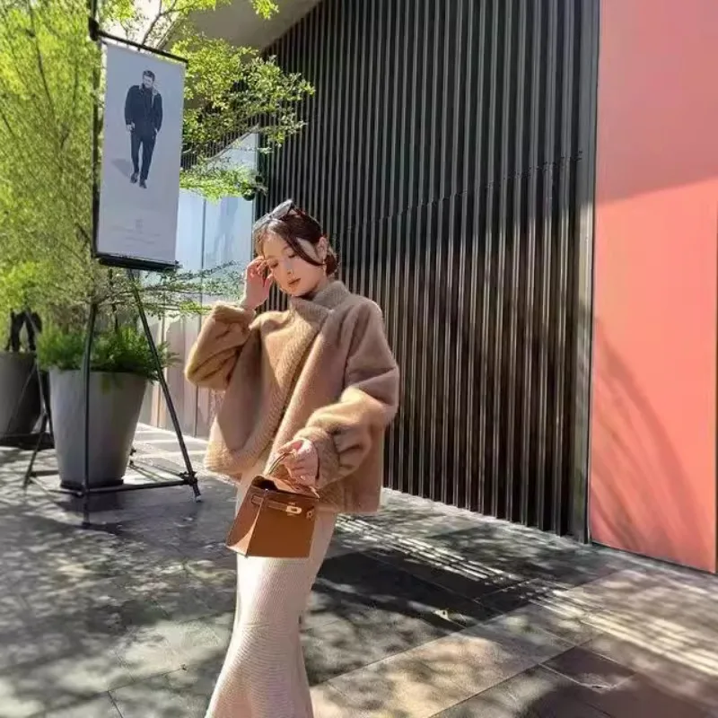 Luxury Brand Women Clothing Fur Autumn Winter Cold Resistance Warmth Faux Fur One-piece Coat Soft Environmentally Friendly Charm