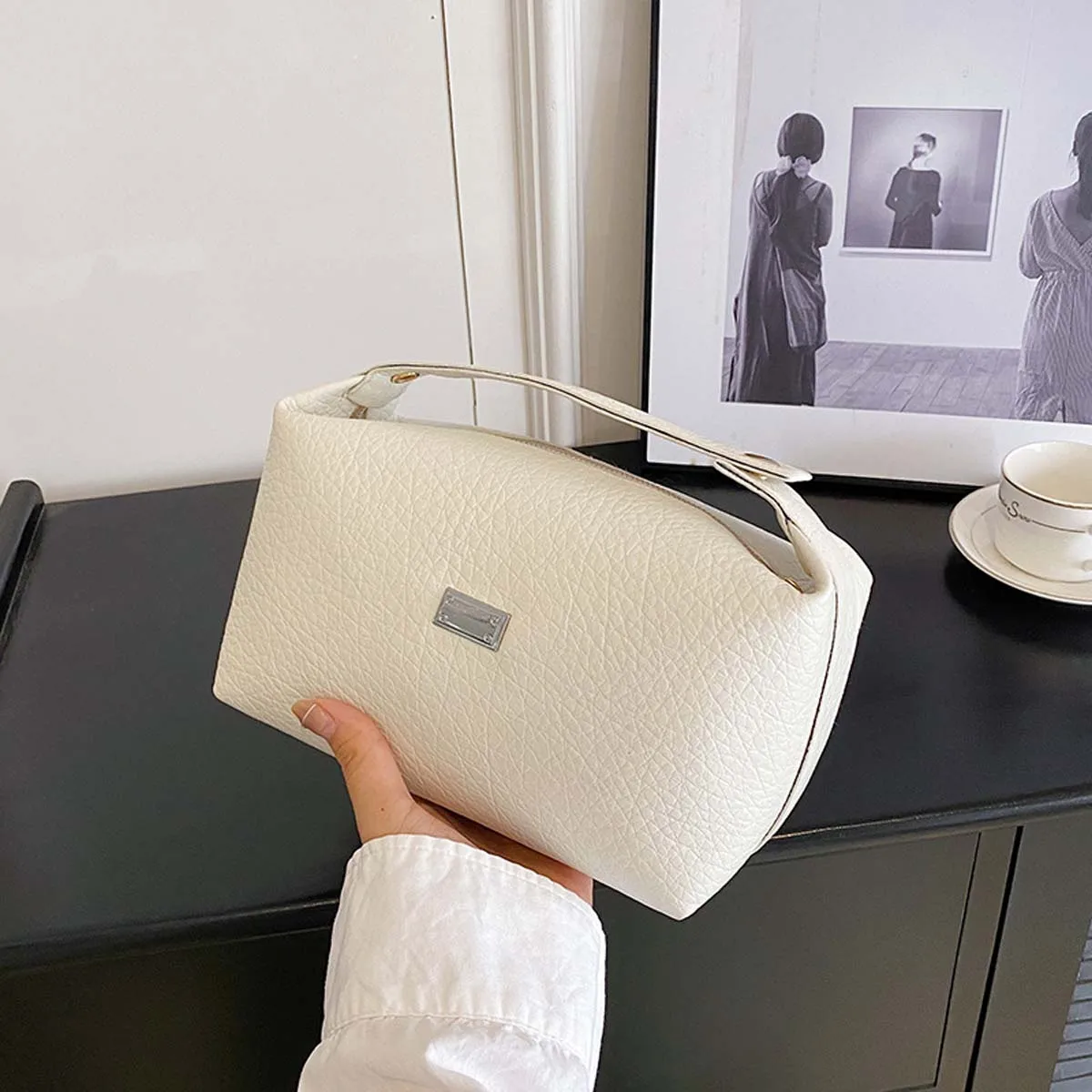 Neue PU-Aufbewahrungstasche mit großem Fassungsvermögen, modische Hand-Kulturtasche, multifunktionale tragbare Make-up-Tasche, maßgeschneidert für Frauen