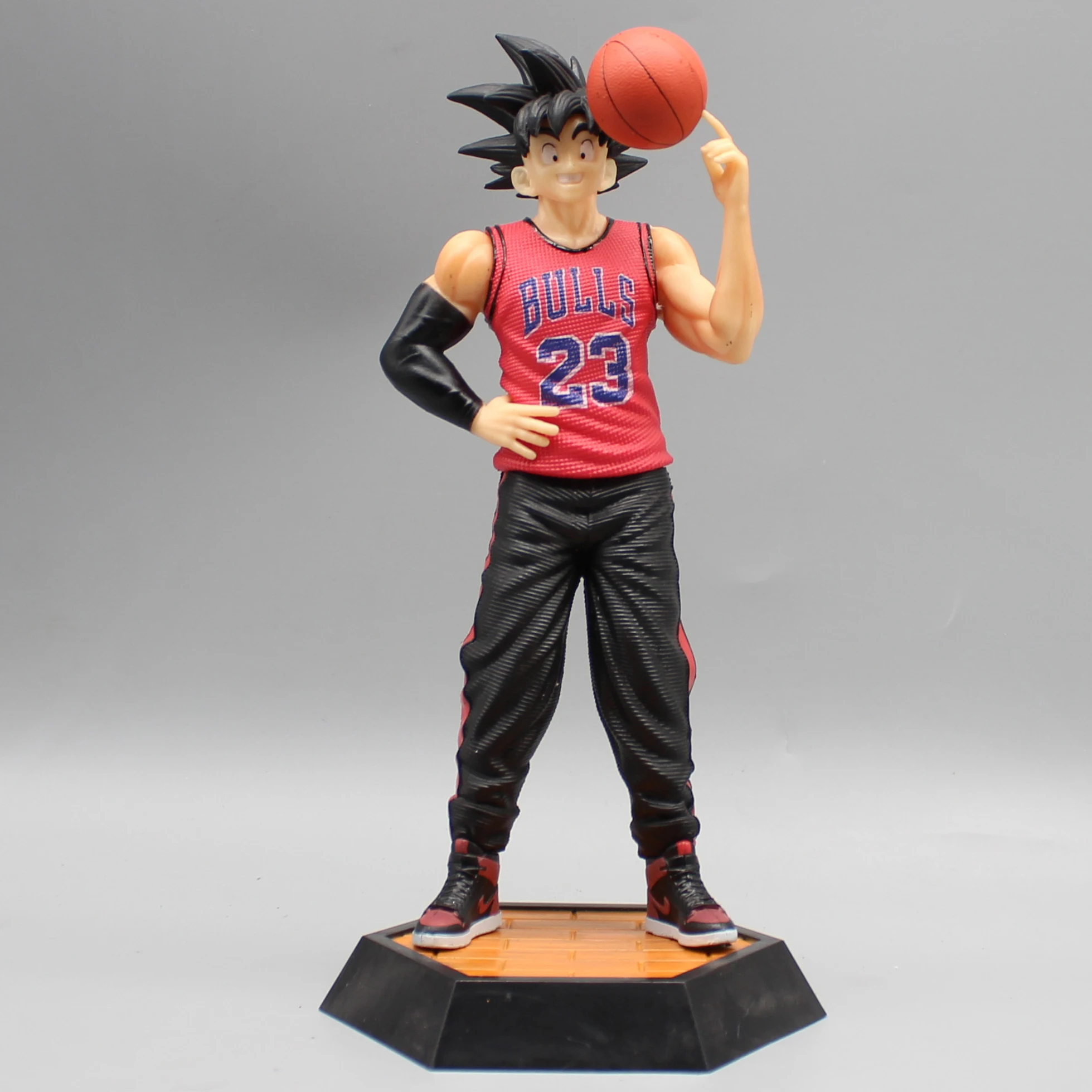 Dragon Ball Gk Anime Figures serie basket Trendy Brand James Wukong Lakers ornamenti modello Jordan Bulls gialli e rossi