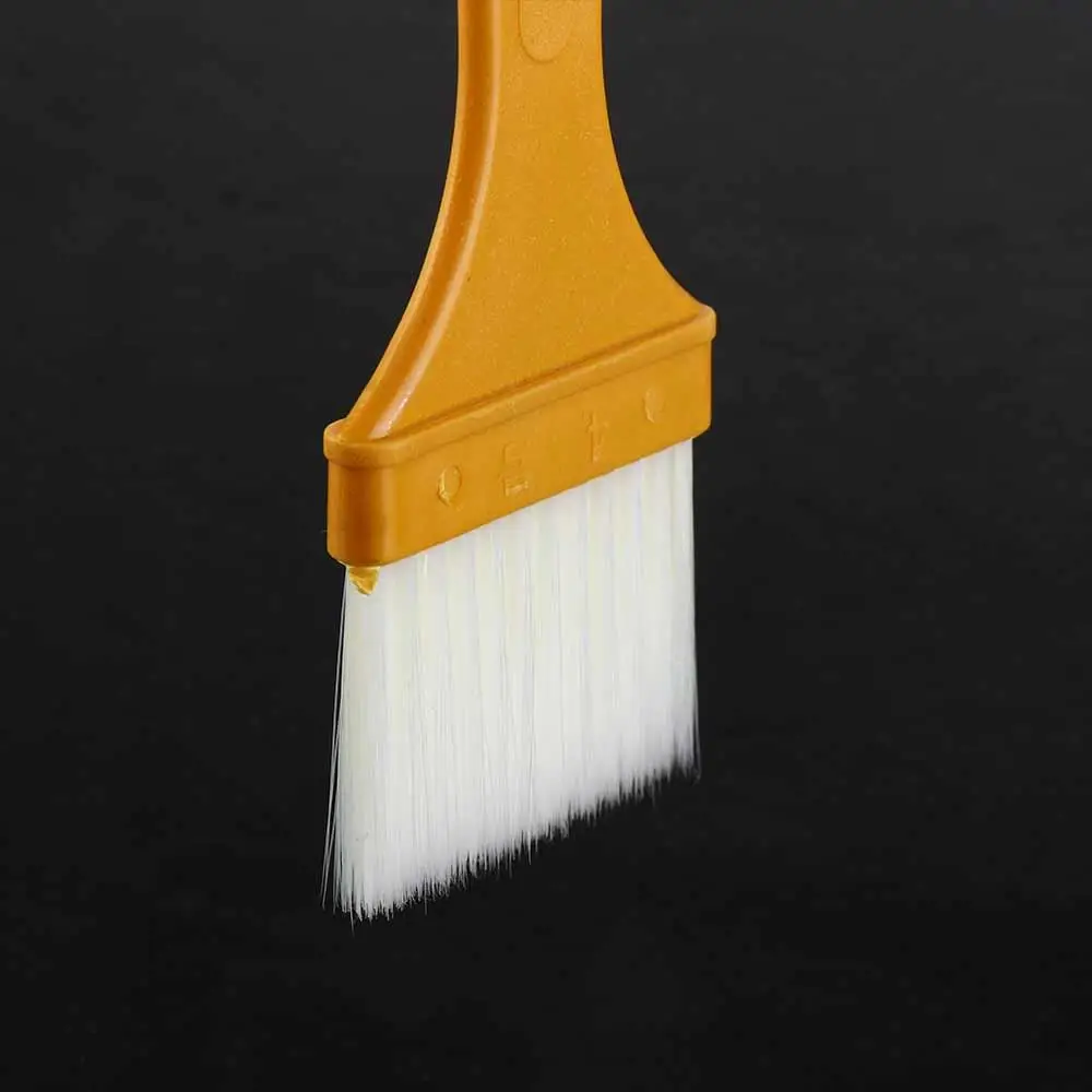Plastic BBQ Oil Brush High Temperature Resistant Yellow Pastry Brush Multipurpose Food Grade Barbecue Basting Brush Baking
