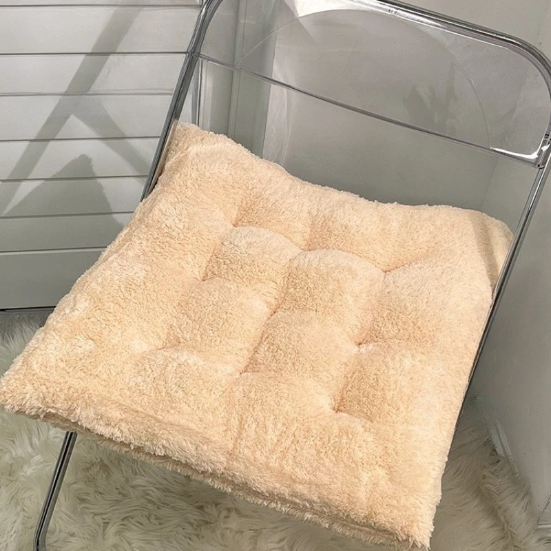 Simple Plush Seat Cushion Fart Cushion Office Sitting Wonder Ins Style Thickened Seat Student Classroom Cushion Winter Simple