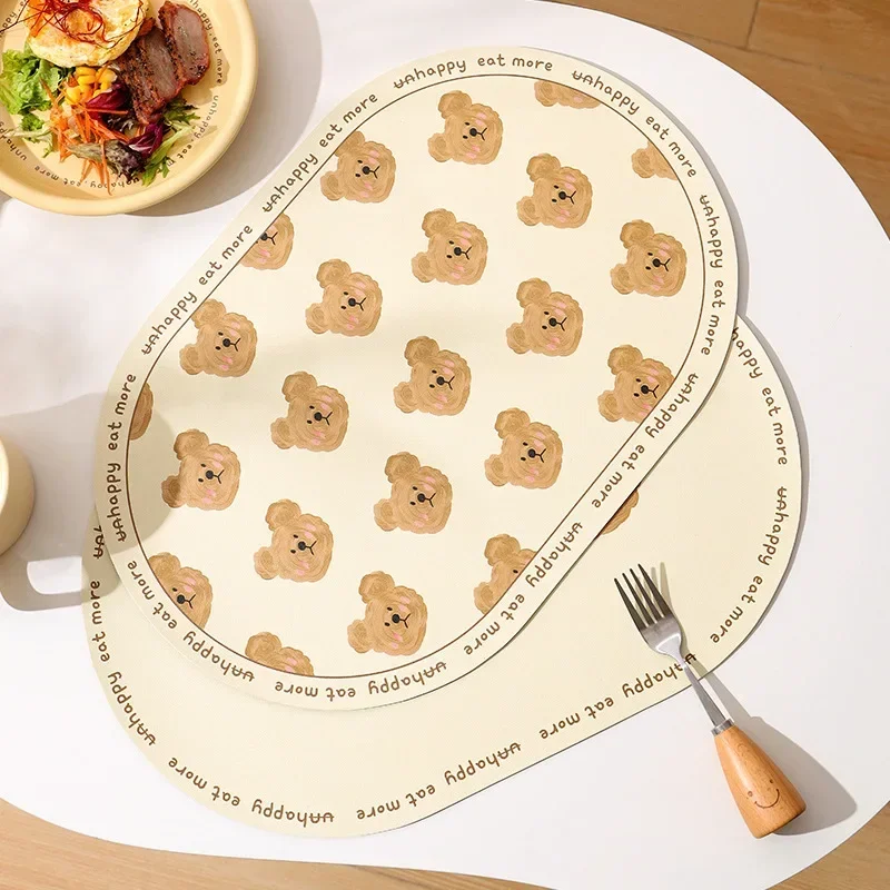 

Non-slip PU Leather Placemat Cartoon Bear Food Table Mat Waterproof and Oil-proof Table Mat Insulation Placemats Home Decoration