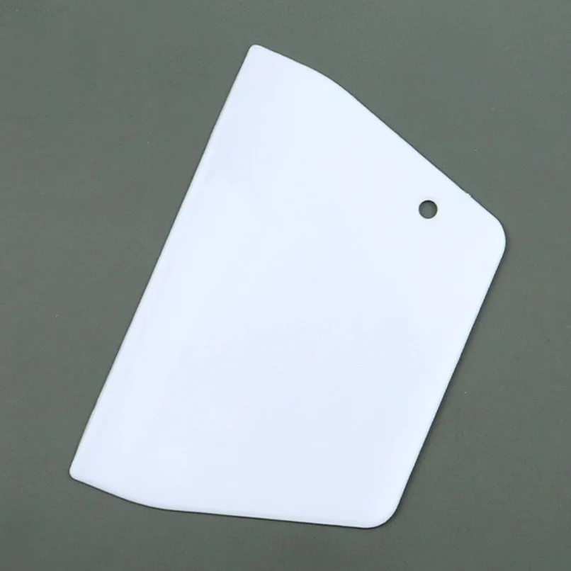 Wholesale Trapezoidal Plastic Scraper Ideal for Milk Powder Rice Noodle Rolls Home Kitchen Use Flour Scraper & Dough Cutter 450