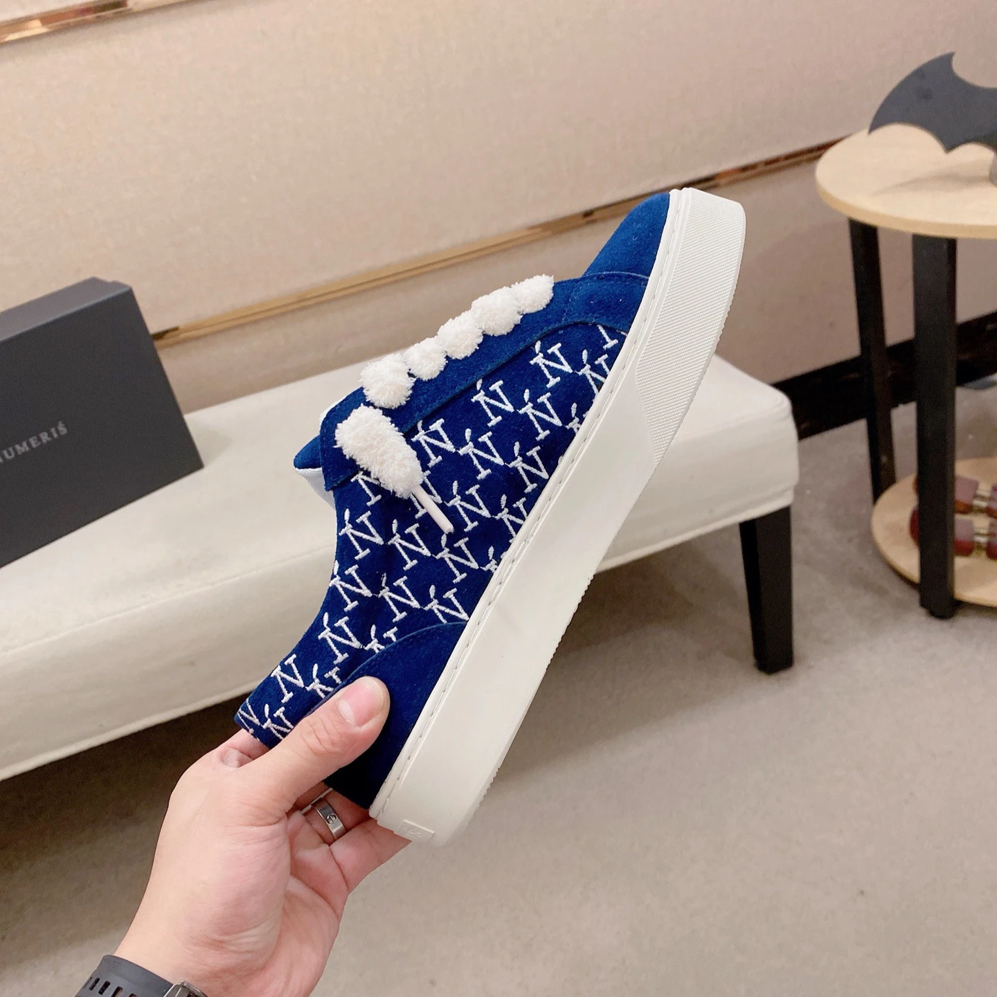Brand Special Offer Low-top Casual Sneakers Retro Suede Embroidered Letter Skate Shoes Versatile and Trendy Street Footwear