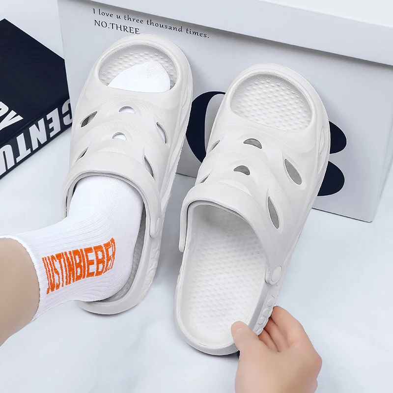 

Новые летние мужские мягкие однотонные тапочки из ЭВА, простые дышащие тапочки с плоской подошвой, повседневные тапочки большого размера