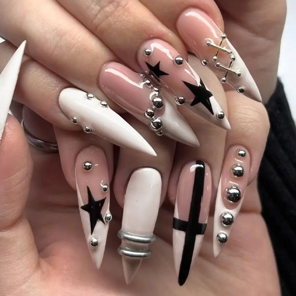 Steel Ball Sweet And Cool Style Fake Nails Wearable Long Pointed Steel Bead Chic Fake Nails Cute Girl Style Nail Stickers