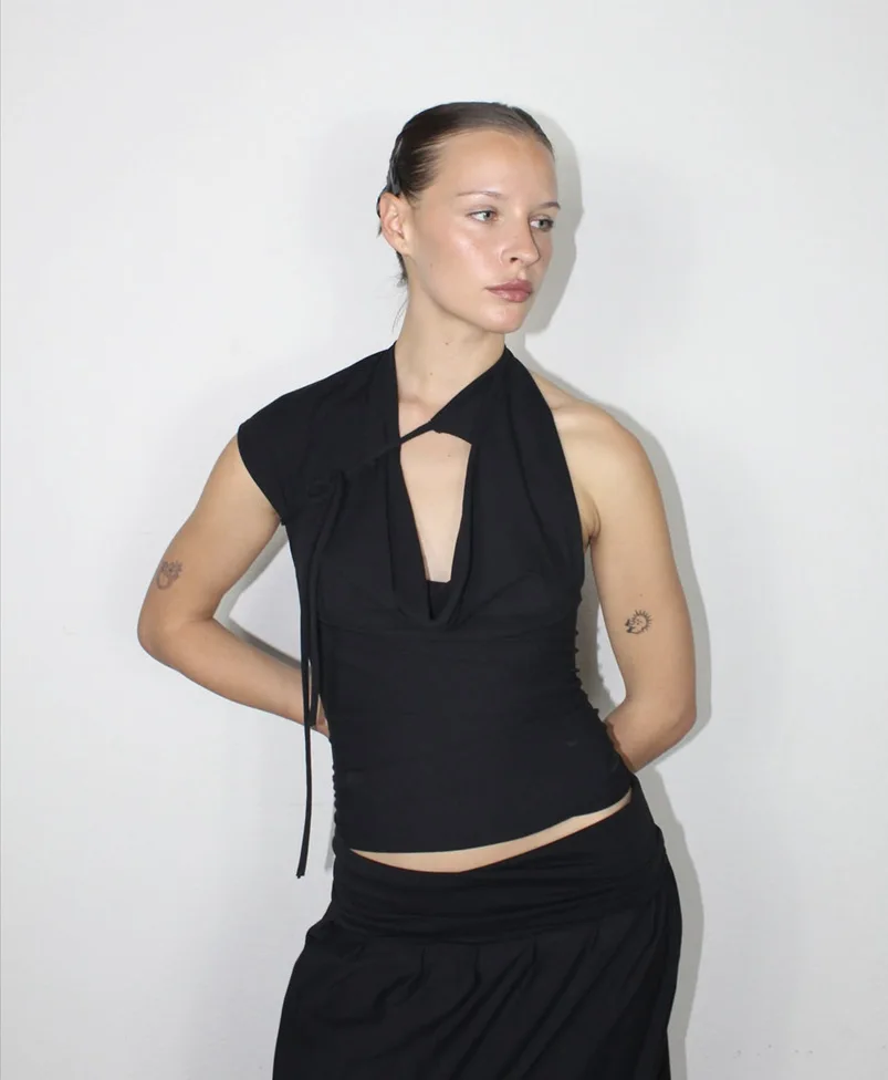 Donne di estate Solido Lace Up T-shirt sexy Chic Halter Backless Senza maniche Canotte Donna Y2K Elasticità Ritagliata Giovane ragazza Top