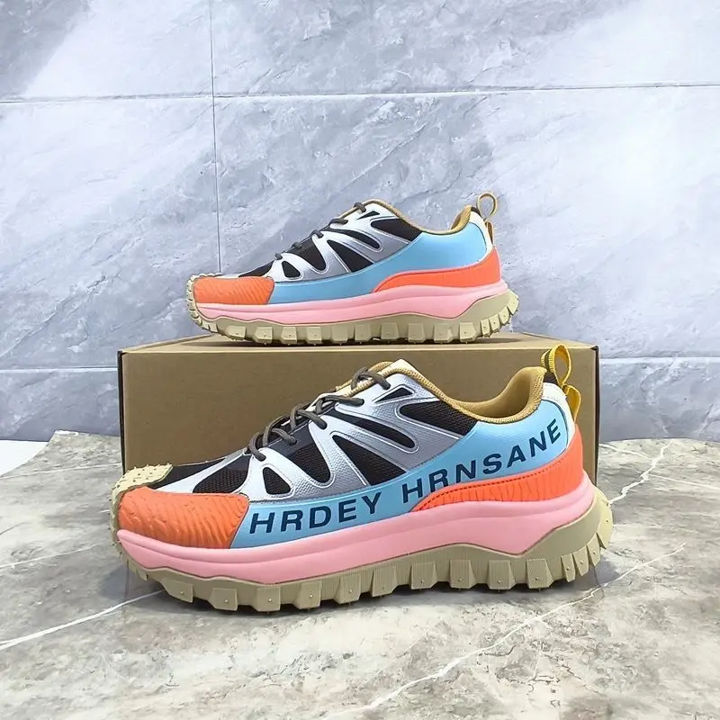 

Original Brand Unisex Anti Slip Mountain Climbing Footwear Top Quality Wearable Trekking Sneaker Spring/Autumn Walking Shoe36-45