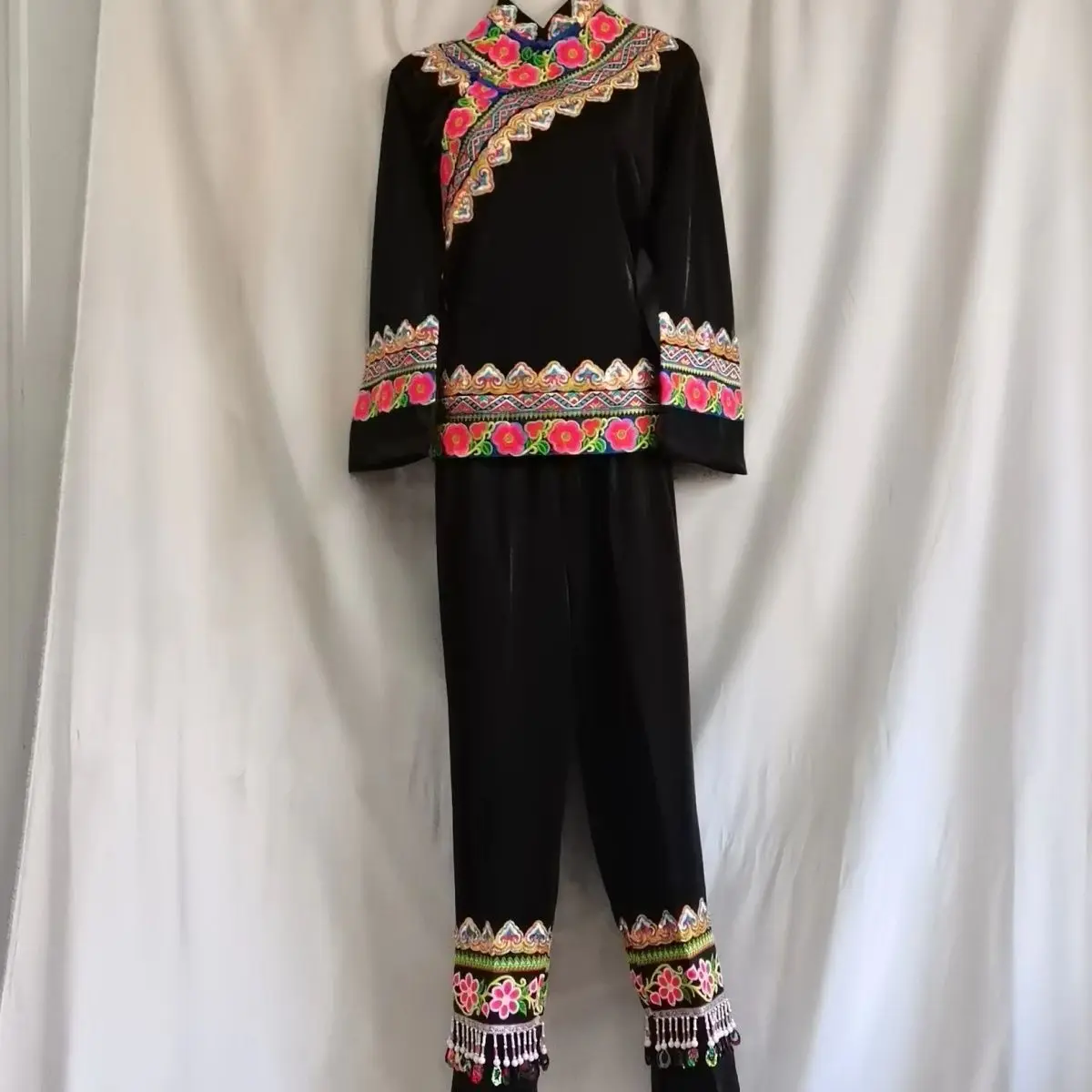 New Style Multi-Color Computer Embroidery Lace for Miao People Folk Costume Costumes