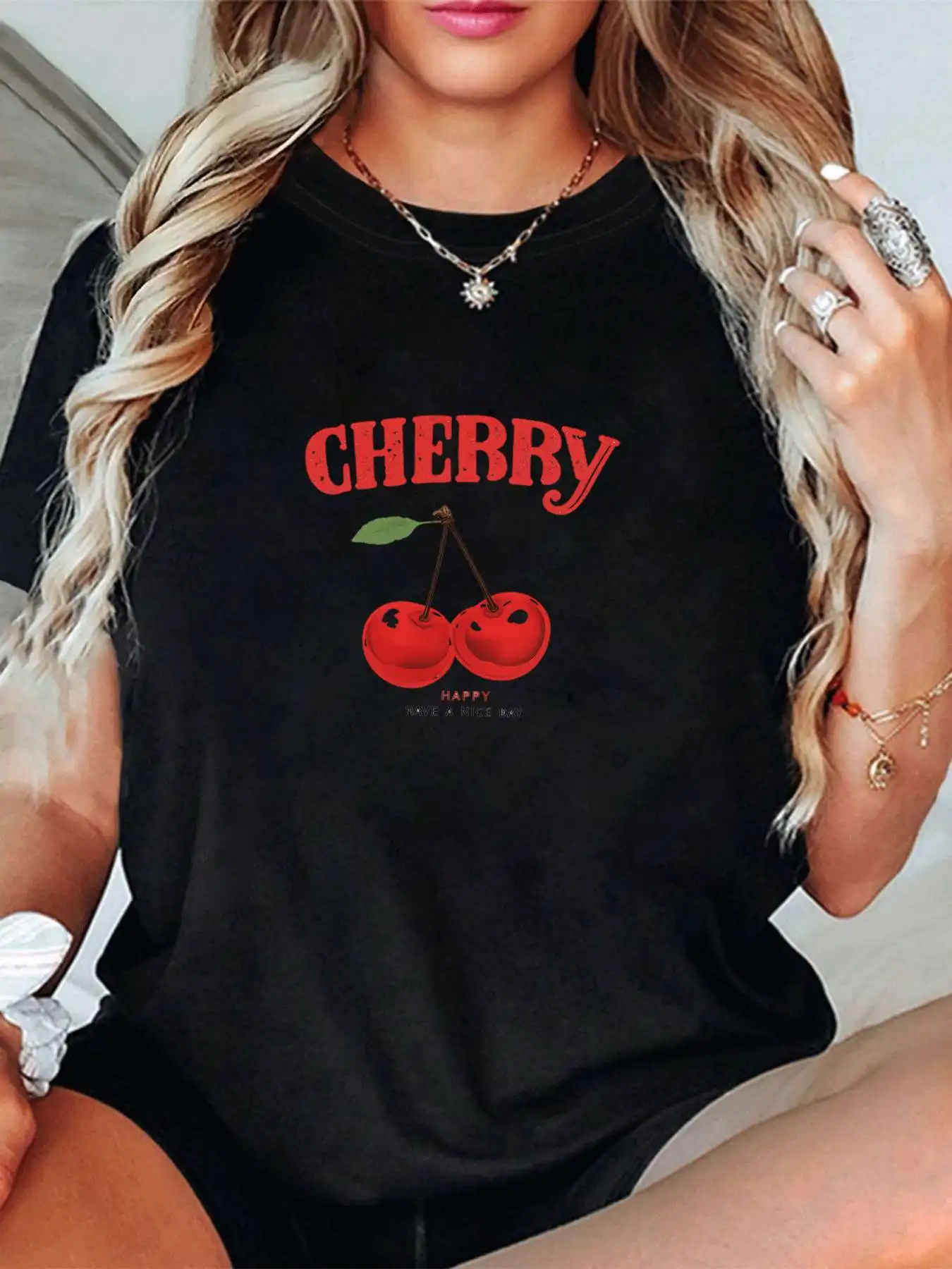 

【1144008】Женская футболка больших размеров с круглым вырезом, короткими рукавами, эластичными рукавами-полурукавами и модными принтами.