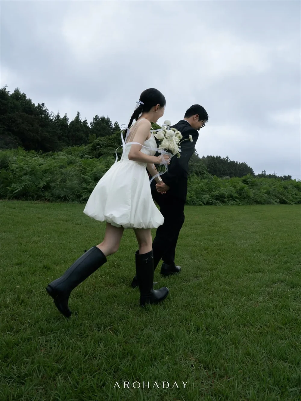 SPRAYING Mini Ivory Taffeta Wedding Dress Korea Photo Shoot O Neck Strap A line Short Bridal Gowns Corset Customized 웨딩드레스