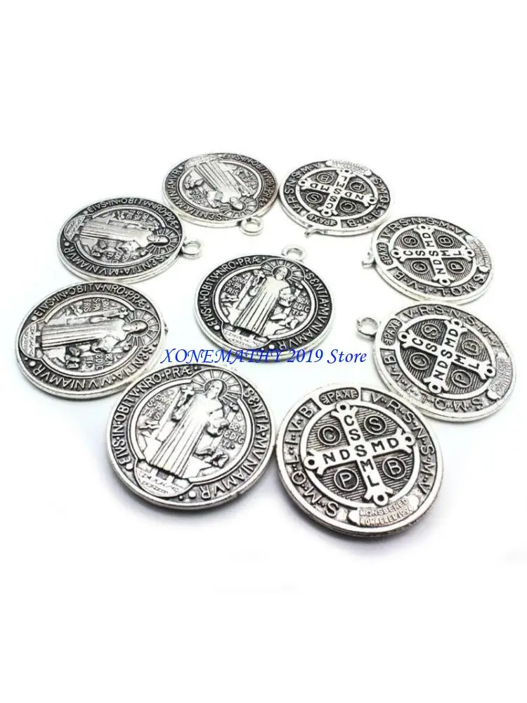 F42F Christopher/Mi…