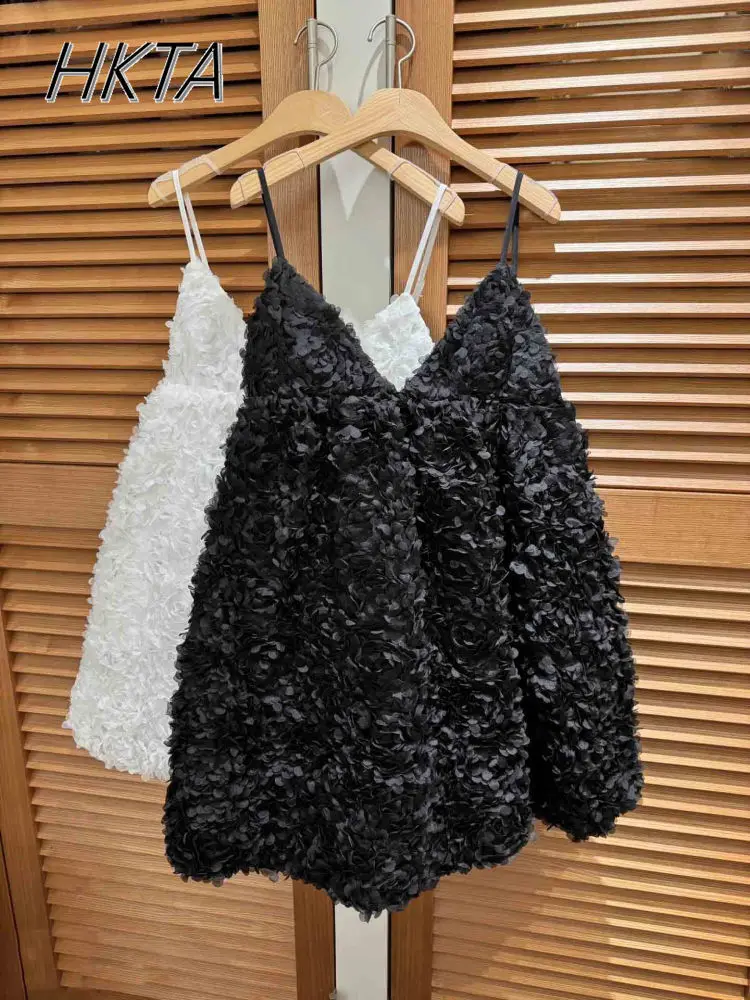 Robe à bretelles japonaise, Niche Senior, col en v, pétale tridimensionnel, taille haute, t-shirt noir mi-long, printemps été 2025