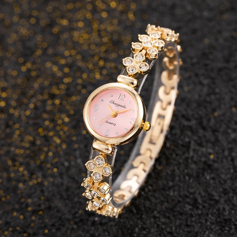 Women's Watches Light Luxury Diamond Inlaid Quartz Watch Fashion Small Dial Ladies Quartz Bracelet Female Wristwatch Clock Gift