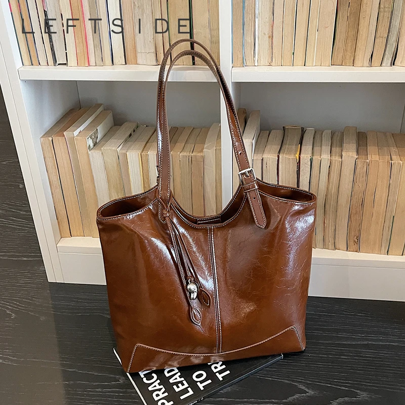 

LEFTSIDE Women's Leather Large Capacity Tote Bag Minimalist Commute Aesthetic Daily Office Shoulder Bag 2026 New Trend Handbags