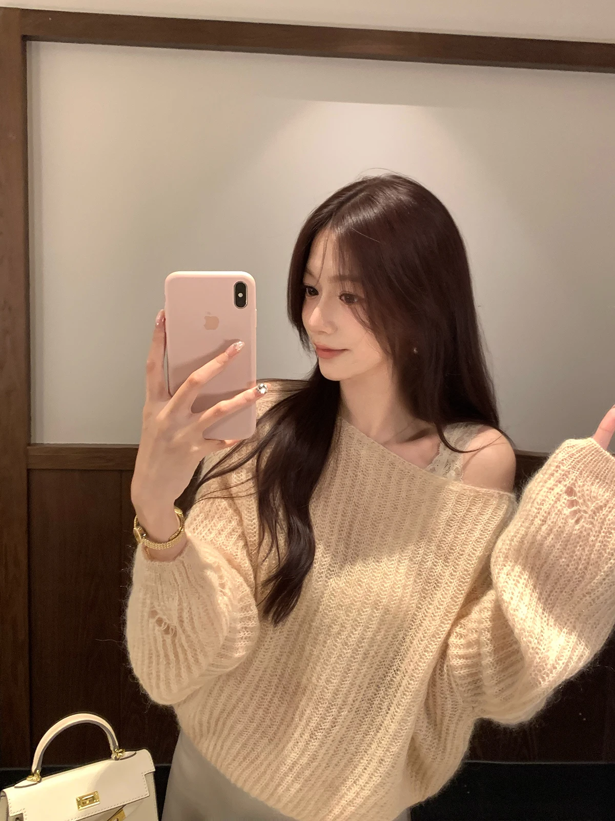 

Loose Women's Sweater Yang Wanyu High Ratio Mohair Wool Blend Warm V-ne Long Sve Winter Faion Sweet Sle Online Exclu...