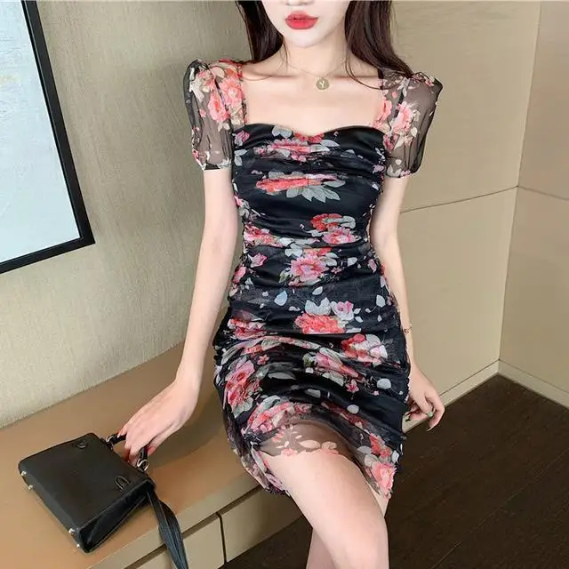 

French print 2022 summer dress new ladies temperament sexy lace waist show slim bubble sleeve dress Office Lady