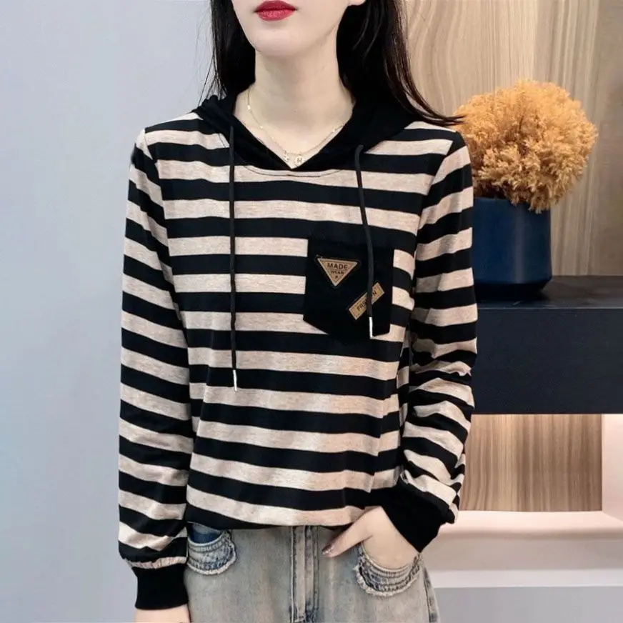 Autumn New Product Fashionable Versatile Casual Age Reducing Western Style Hoodie Hoodie with Drawstring Striped Sweatshirt Top